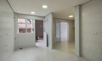 Imagem 5: Vendo ou permuto sobrado por apartamento