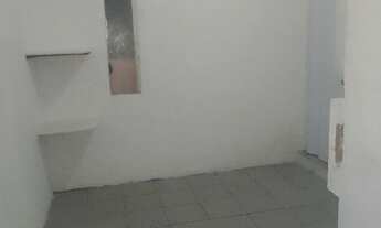 Imagem 4: Alugo quarto Quarto com aluguel por R$650 /mês