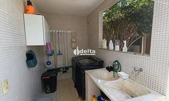 Imagem 7: Casa disponível para venda no bairro Segismundo Pereira em Uberlândia MG