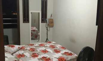 Imagem 3: Com 2 casas Casa com 4 dormitórios