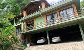 Imagem 4: Terreno de 5.280 m², com 3 casas, no bairro Ponta Grossa, em Porto Alegre