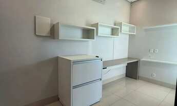 Imagem 7: ALUGO BELÍSSIMA SOBRADO ALTO PADRÃO SEMI MOBILIADO com 3 suítes plenas com piscina