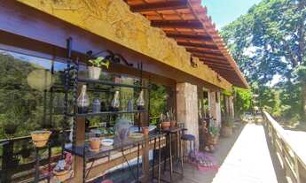 Imagem 2: A 5 minutos do centro de Teresópolis - Cercada pela natureza