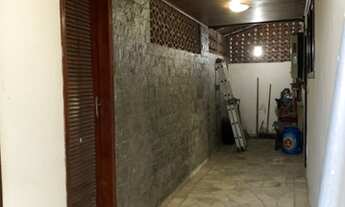 Imagem 6: Linda Casa Madeira em Condomínio no Arsenal