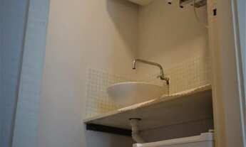 Imagem 4: Sala com 33 M². Andar alto. Vista total