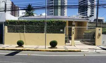 Imagem: Casa para aluguel possui 458 metros quadrados