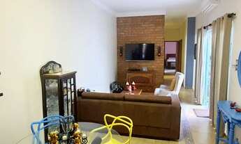 Imagem 5: Casa de condomínio para venda tem 175 metros quadrados com 3 quartos