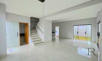 Imagem 4: Sobrado para venda com 3 quartos sendo uma suíte em Jardim Mariliza - Goiânia - GO