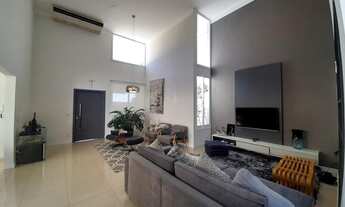 Imagem 2: Casa em Condomínio para Venda em Bauru, Residencial Villaggio III, 3 dormitórios, 3 suítes