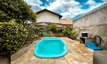 Imagem 2: Casa de Esquina - BH - Santa Amélia - 4 Quartos (2 Suítes) - 7 Vagas