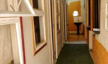 Imagem: Quarto p rapaz perto do Vale Sul