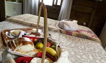 Imagem: Alugo suíte vista para o mar num pequeno