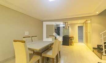 Imagem 6: Casa para Aluguel - Pilarzinho, 3 Quartos, 220 m2