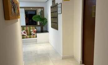 Imagem 3: Excelente apto de frente, próximo ao hippo, são 2 apartamentos unificados, reformado, com