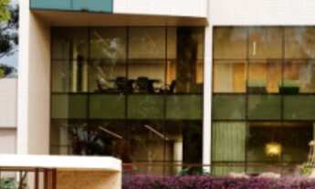 Imagem 5: Apartamento na Av Beira Rio, possui 132 m², com 4 quartos em Madalena - Recife - PE