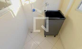 Imagem 2: Apartamento para Aluguel - Água Verde, 1 Quarto, 35 m2