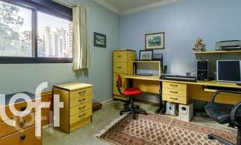 Imagem 2: Apartamento à venda em Vila Andrade com 213 m², 5 quartos, 2 suítes, 4 vagas