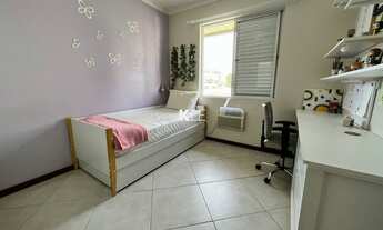 Imagem 2: Apartamento para venda possui 129 metros quadrados com 3 quartos em Coqueiros - Florianópo