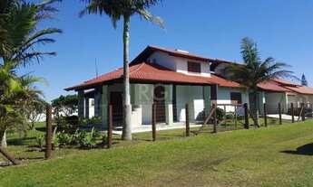 Imagem 2: Casa para Venda - 200m², 5 dormitórios, sendo 2 suites, 4 vagas - Paraiso