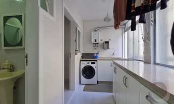 Imagem 7: Duplex para venda possui 216 metros quadrados com 3 quartos em Coqueiros - Florianópolis