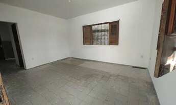 Imagem 6: Casa para venda tem 70 metros quadrados com 1 quarto em Campinas de Pirajá - Salvador - BA