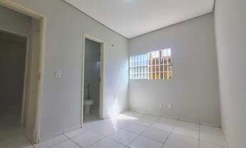 Imagem 7: Casa Terrea- Bairro Vale Quem Tem- 3 Quartos- 1 Suite- 2 vagas- 100mts Av Nicanor Barreto