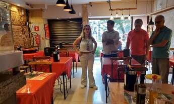 Imagem 3: Loja centro, duas frentes, 95 m² - excelente ponto, Rua do Imperador, Centro - Petrópolis