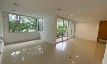 Imagem 6: Casa de Condomínio com 425 m²