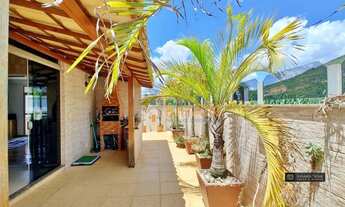 Imagem: Prédio com elevador. Cobertura com 3 quartos