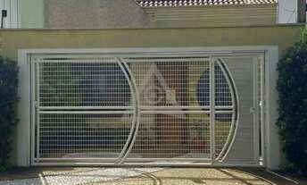 Imagem 3: Casa à venda em Campinas, Cambuí, com 4 quartos, com 180 m²