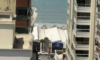 Imagem 2: Lindíssimo apartamento de 3 suítes MOBILIADO c/ LAZER na 2a QUADRA do MAR na Meia Praia