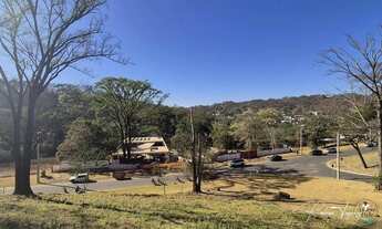 Imagem 7: Terreno de esquina à venda no Aldeia do Vale com 2.000 m², posição elevada e vista definit