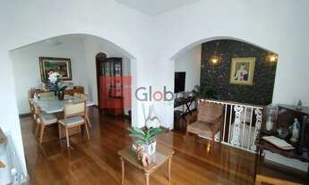 Imagem: Casa em Montes Claros, no bairro Centro