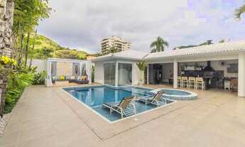 Imagem: Casa com 5 quartos(4 suítes), 482 m² por