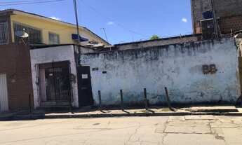 Imagem 5: Casa com 3 unidades conjugadas, sendo uma um pequeno ponto comercial