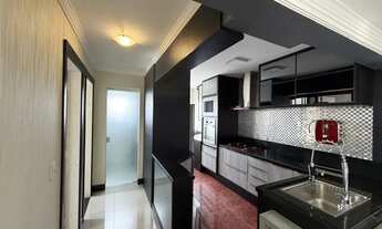 Imagem 3: Apartamento para venda com 58 metros quadrados com 2 quartos em Capão Raso - Curitiba - Pa