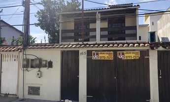 Imagem 8: Casa no Centro com 4 quartos com suíte para Locação