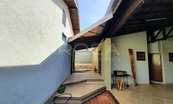 Imagem 6: Casa de alto padrão com 3 dormitórios e 6 garagens no CENTRO de São Carlos