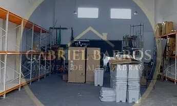 Imagem 6: Galpão comercial de 380m² com pé-direito alto no Centro de São José dos Campos