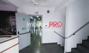 Imagem 4: Prédio Comercial - próximo as estações Santa Cruz e Praça da Árvore