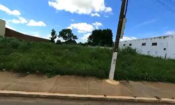 Imagem: Terreno na Avenida Filinto Muller 360 M2