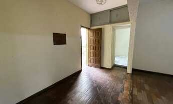 Imagem 7: Casa comercial para locação, com 5 suítes, salas, depósito em ponto estrategico CA0813