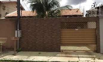 Imagem: Casa para venda, 2 quartos, Centro-sul