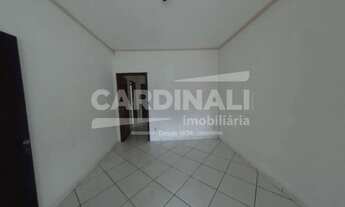 Imagem 5: Casa com 2 dormitórios e 1 suíte no Jardim Beatriz próxima ao Ginásio de Esportes em São C