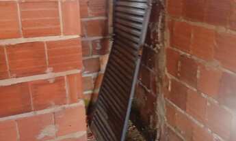 Imagem 5: 2 casas Casa com 2 dormitórios