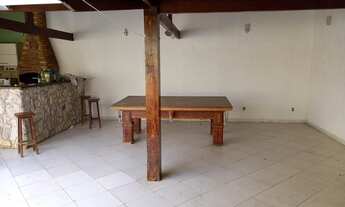 Imagem 2: Maravilhosa casa com terreno inteiro, 3 qts (suite), área gourmet coberta, piscina ampla