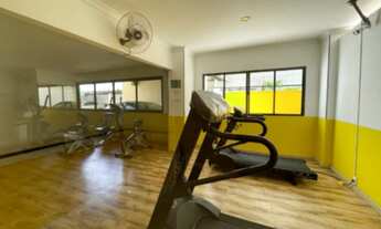 Imagem 2: Apartamento para venda possui 74 metros quadrados com 3 quartos em Imbuí - Salvador - Bahi