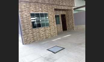 Imagem 3: Casa para venda possui 64 metros quadrados com 2 quartos em Jardim Mariléa - Rio das Ostra