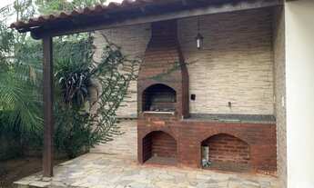 Imagem 3: Linda Casa Madeira em Condomínio no Arsenal