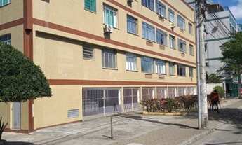 Imagem 3: Kitnet/conjugado para venda tem 32 metros quadrados com 1 quarto em Centro - Rio das Ostra